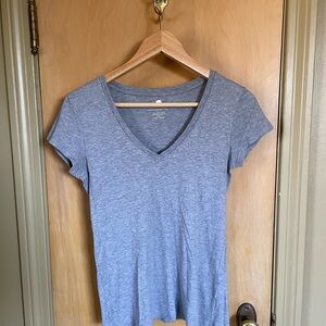 Banana Republic Gray V-Neck Women's Top